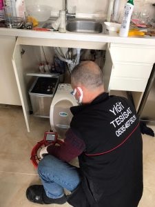 Kamera ile lavabo giderinin görüntülenmesi